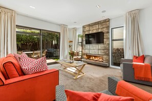 Villa | Living area