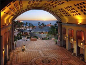 Property grounds - Set along a sandy beach on the Pacific Ocean, near The Arch of Cabo San Lucas. (Cabo San Lucas)