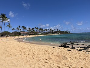 كراسي للتشمس، مناشف للشاطئ