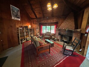 Books - Utopia on Big Squam! (Center Harbor)