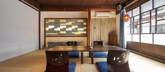 Yururi Private house in the hot spring town / Oda Shimane