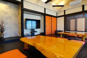 Interior - 4 minutes walk from the station Rental villa with / Ito Shizuoka (Ito)