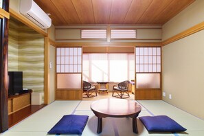 Interior - 4 minutes walk from the station Rental villa with / Ito Shizuoka (Ito)