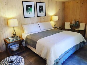 5 bedrooms, bed sheets