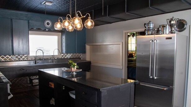 A modern kitchen with a central island, stainless steel appliances, and pendant lighting. - Rest & Reignite at The Pulpit House -see video-KING BED - Whole Building PRIVATE (Hagaman)