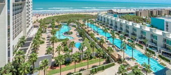 Sapphire Beachfront Oasis - 10th Floor 2 Bed 2 Bath - Stunning view of the Gulf!