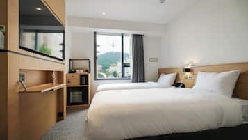 High Floor Standard Twin Room (Mountain View)