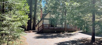 Secluded Cabin at Shaver Lake – Quiet, Private & Pet-Friendly