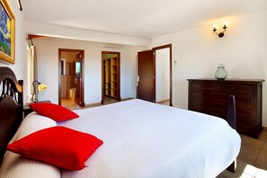 6 Schlafzimmer, WLAN, Bettwäsche