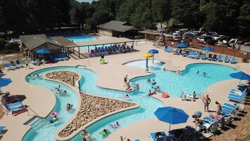 Piscine couverte, piscine chauffée