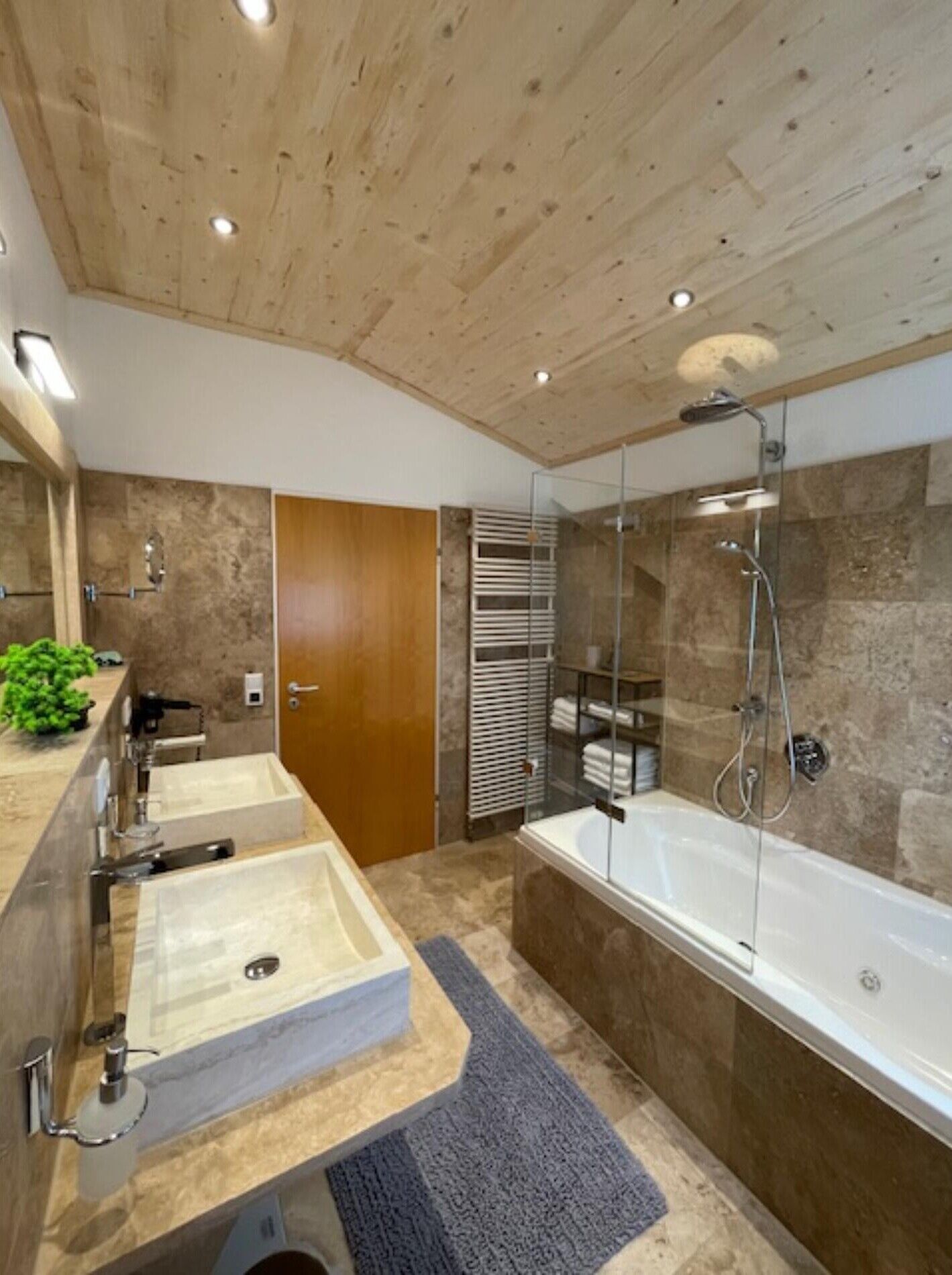 Bathtub, hair dryer, towels