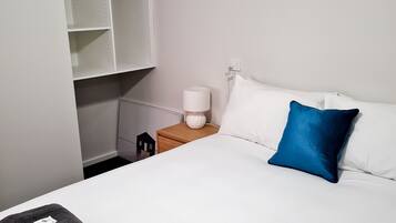 2 bedrooms, premium bedding, free cots/infant beds, free rollaway beds