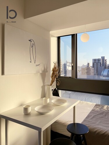 客室内のダイニングエリア