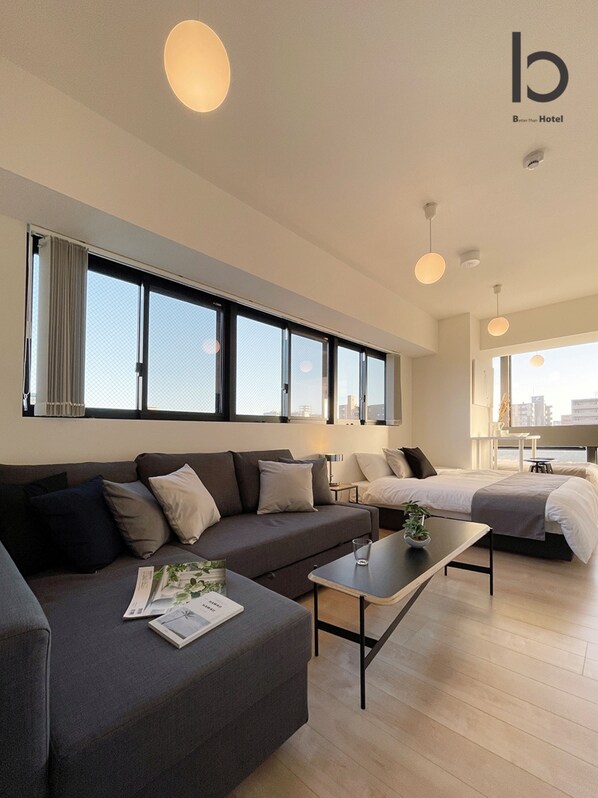 40-inch flat-screen TV with digital channels, TV