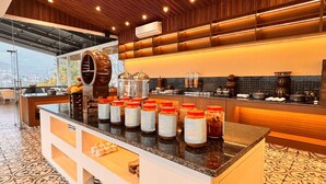 Restaurant - Justa Palampur Resort & Convention Centre (Palampur)
