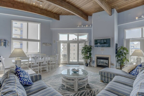 Cheminée, lecteur de DVD