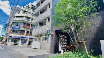 Ngoại thất