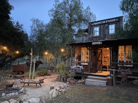 Exterior. Beautiful 1972 Classic Airstream in Santa Monica Mountains