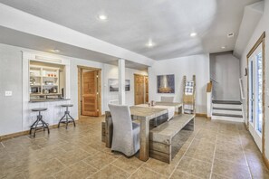 Dining - 4BD Modern Mountain Home, Breathtaking Views, Solace, Nature, Wifi, Hot Tub! (Divide)