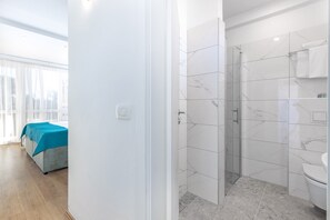 Standard-Zweibettzimmer | Badezimmer
