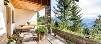 Waldhütte Panorama Tschengla by A-Appartements