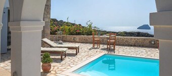 Fiora Paradise Villa Resort