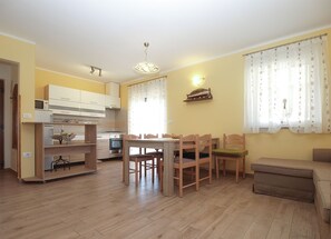 Interior - House 2069/33656 (Istria - Pula), 2400m from the beach (Pula)
