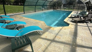 Innenpool, beheizter Pool