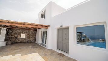 Villa | Property grounds