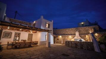 Villa | Terraza o patio