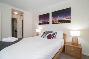 1 bedroom, iron/ironing board, travel cot, free WiFi