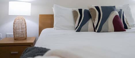 1 chambre, fer et planche à repasser, lit parapluie, Wi-Fi gratuit