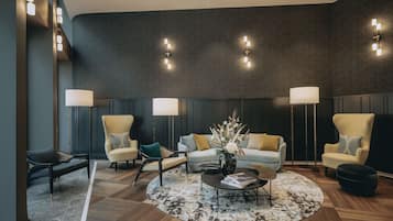 Sala de estar en el lobby