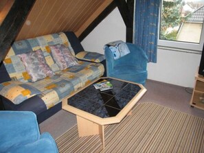 Uklassifisert bilde, 3 av 8, knapp