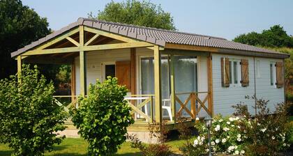 Between Cancale and Saint-Malo, comfortable bungalow in a bucolic setting