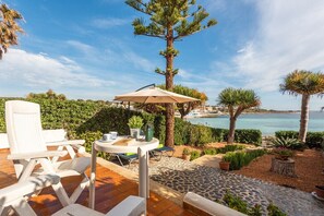 Outdoor dining - Ca l'Avi i s'Avia - Playa de Punta Prima (San Luis)