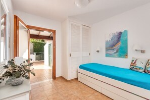 2 habitaciones, tabla de planchar con plancha y wifi gratis