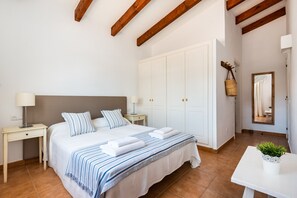 3 soveværelser, strygejern/strygebræt, gratis Wi-Fi, sengetøj