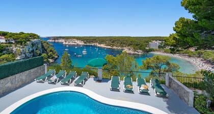 Villa Acantilado- Spectacular view over Cala Galdana beach