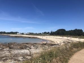 Beach nearby - Quiet renovated house near the beach with beautiful garden in Kerdalé (Trégunc)