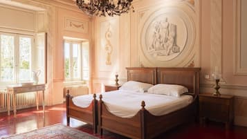 1 camera, ferro/asse da stiro, Wi-Fi, lenzuola