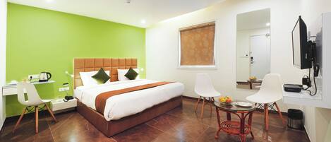 書桌、熨斗/熨衣板、免費無線上網、床單