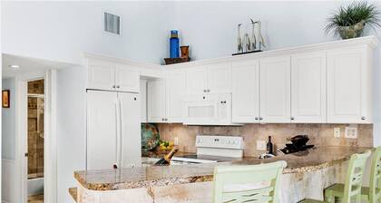 Captiva Hideaway on Old Lodge Lane