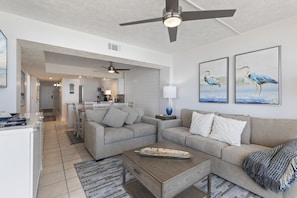 Smart TV - Spectacular Atlantic Views from this Oceanfront Unit with 3 Balconies! (North Myrtle Beach)