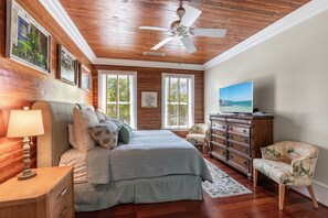 4 habitaciones, escritorio, tabla de planchar con plancha y wifi gratis 