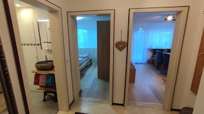 3 habitaciones, tabla de planchar con plancha y wifi gratis
