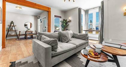 Pine Street Retreat — Hot Tub | 1 Block to Main St | Pets OK