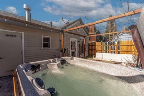 室外 SPA 浴缸