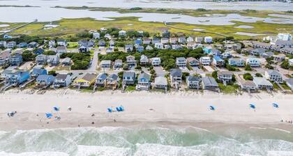 3 Bedroom Home Close to the Heart of Surf City