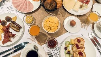 Daily continental breakfast for a fee